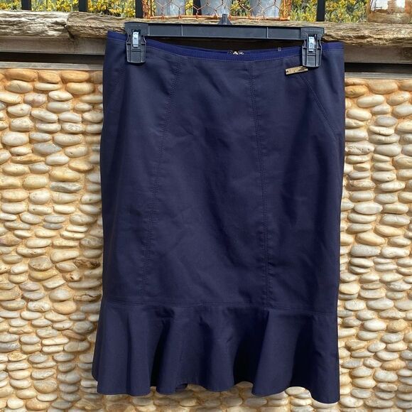 Tory Burch Navy Blue Mermaid Ruffle Skirt w/Signature Logo. Size 6. EUC! - Picture 1 of 8
